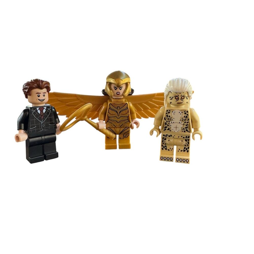 Lego Wonder Woman, Cheetah Girl and Max Mini Figure